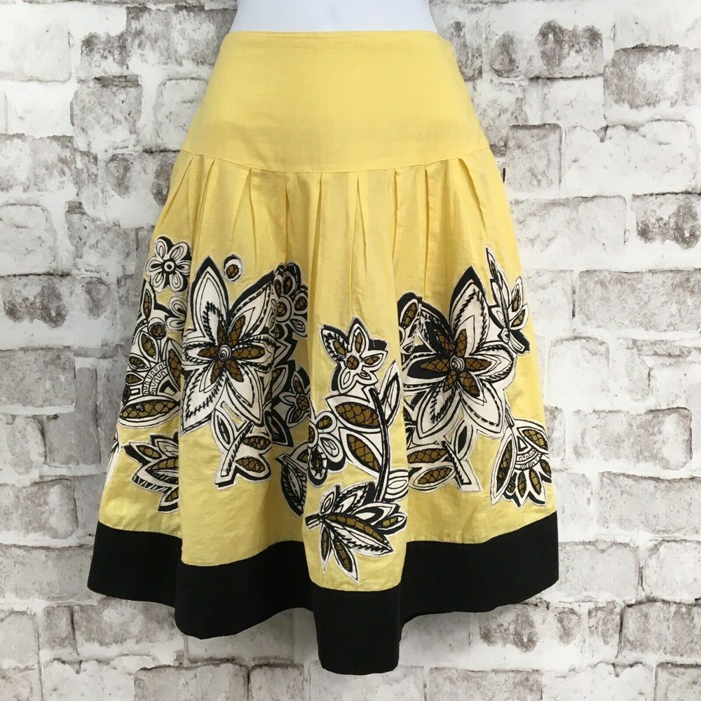 Cadi & Blu Women's Size 4 Skirt A-line Pleated Knee Length Yellow Black